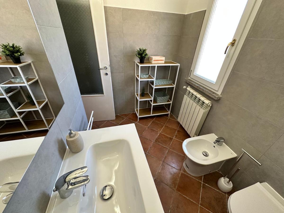 Appartement Relax Clementina à Fiumicino Extérieur photo