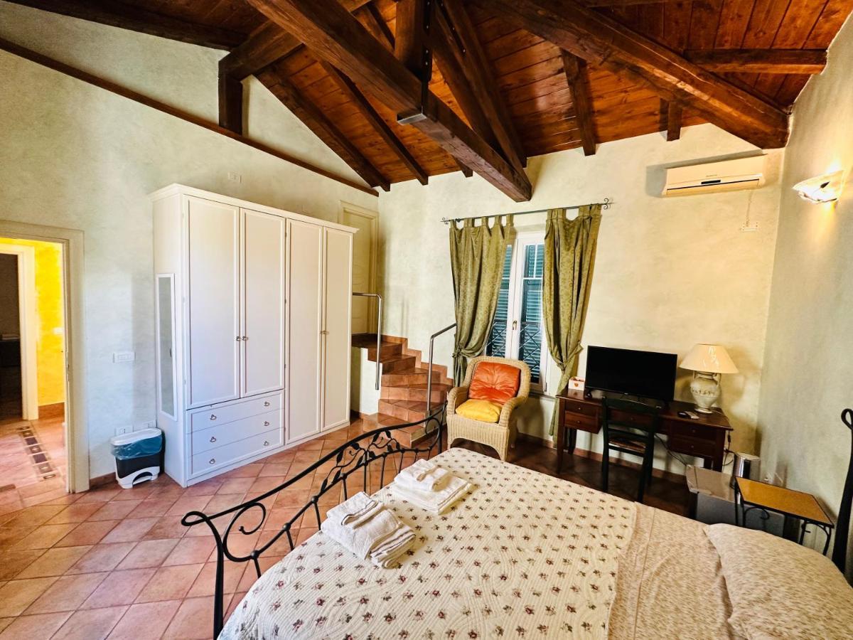 Appartement Relax Clementina à Fiumicino Extérieur photo